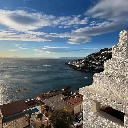 Preciosa Casa Con Vista Al Mar * Roses